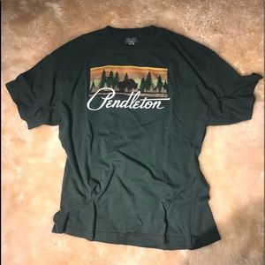 Men’s Pendleton t shirt size XL